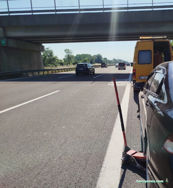 Düzce Ümit 7/24 Mobil Oto Lastik Yol Yardimi Ve Çekici