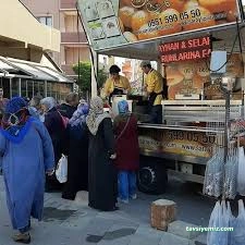 Saraylı Lokma Pilav-Hayır Lokmacısı