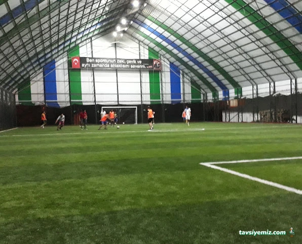 Efe Spor Tesisleri Halı Saha