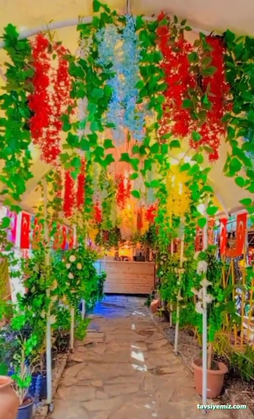 Efeler Saklı Bahçe Cafe