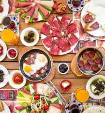 Ege Meze & Şarküteri Tekirdağ Mezeci