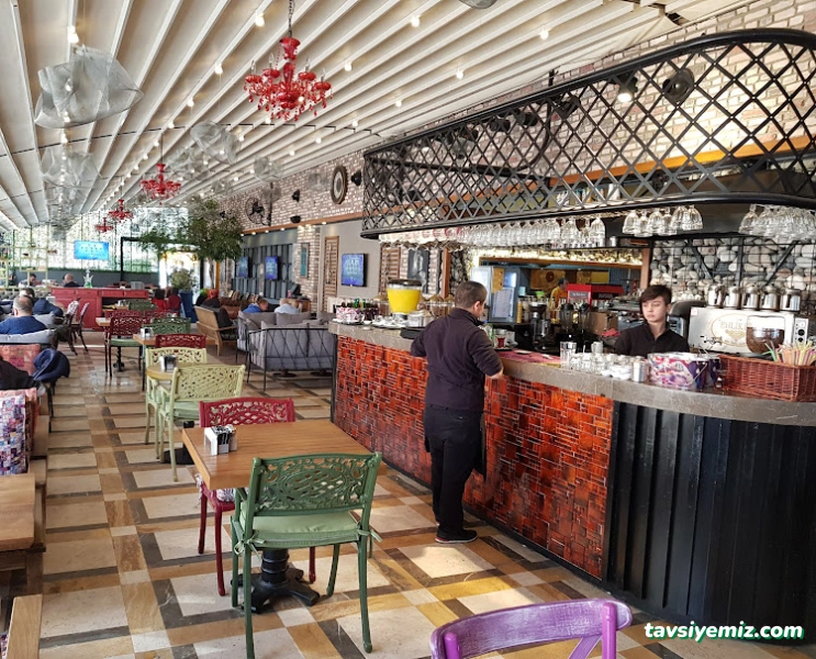 Ehlikeyf Plus Nargile Cafe Çukurambar