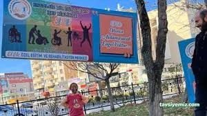 El Ele Özel Eğitim Ve Rehabilitasyon Merkezi