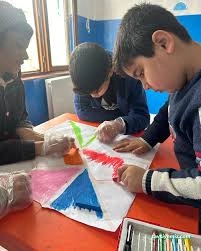 El Ele Özel Eğitim Ve Rehabilitasyon Merkezi