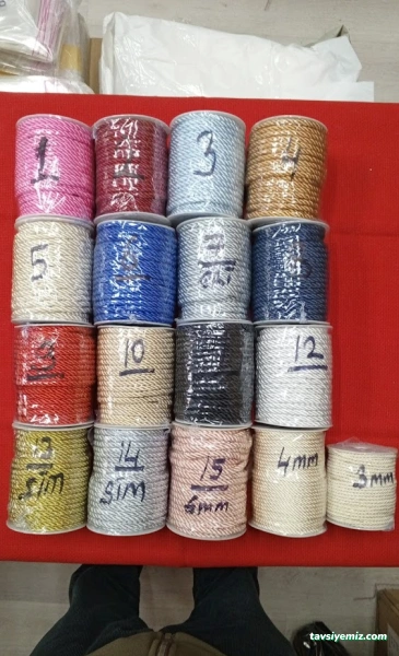 Eminönü Toptan Tuhafiye Tulıp Tığ Nurge Kasnak Taksun Makas Domino Drima Anchor Tekiş Viktoria Boya Taç Marka Tel Kırma Teli