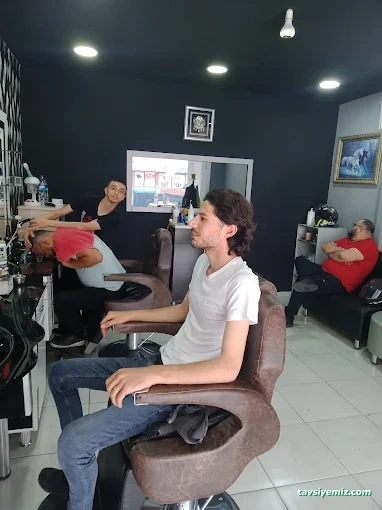 Emre Erkek Kuaförü