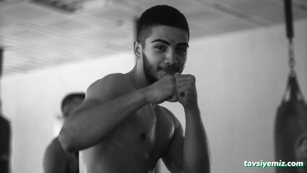 Ender Yeşilyurt Kick Boks