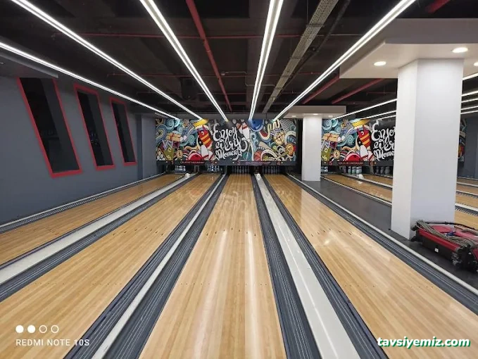 Enjoy Bowling