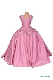 Eylül Ege Kostüm Evi