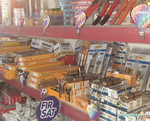 Egehan Anahtar Çilingir 2000 Evler Üniversite Güzelyurt (7/24 Çilingir Hizmeti)