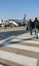 Adana Havalimanı (Ada)