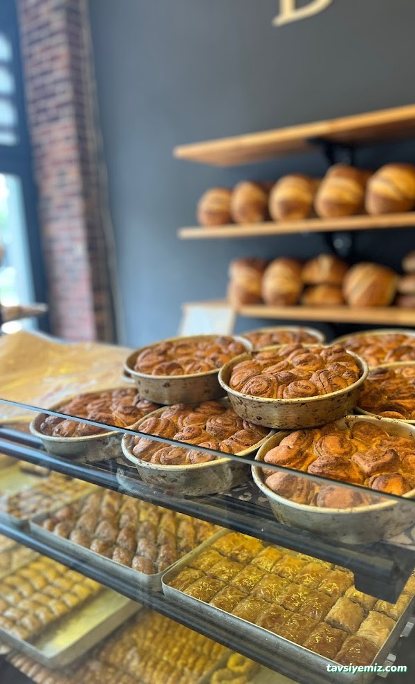 Düzgün Unlu Mamulleri