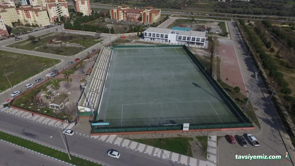 Fikri Bayrıl Spor Tesisleri