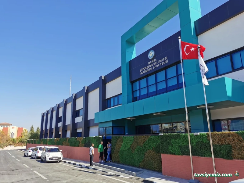 Fikri Bayrıl Spor Tesisleri