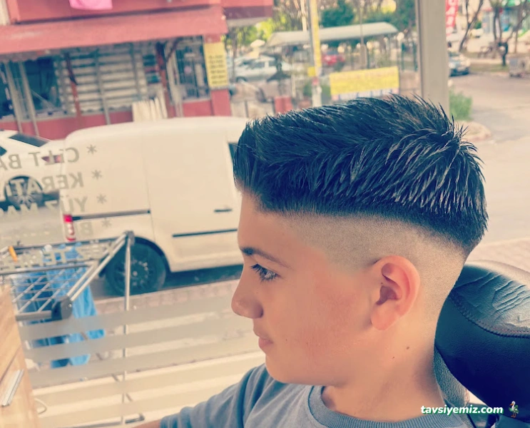 Fırat Akbulut Erkek Kuaförü