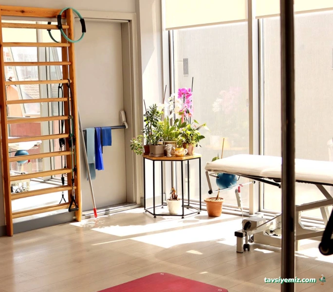 Fizyoterapi Ve Sağlıklı Yaşam Merkezi