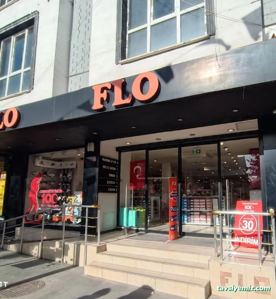 Flo Kars Faik Bey Cadde Mağazası
