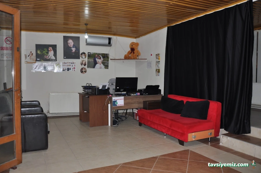 Foto İmaj Profesyonel Fotoğrafçılık Biyometrik-Pasaport-Vize-Kimlik-Vesikalık-Green Card - Avukat Cübbe - Fotoğraf Stüdyosu