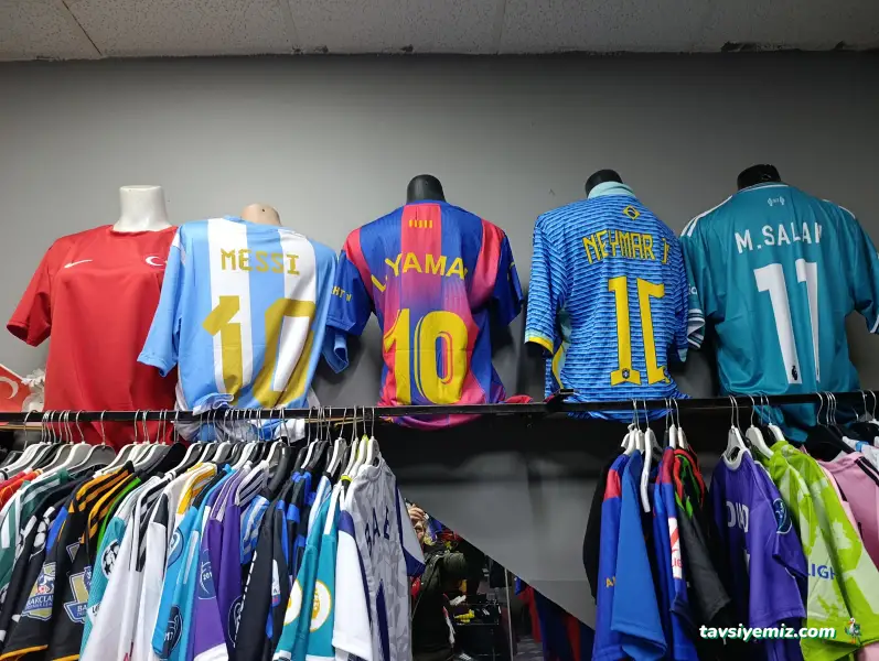 Futbol Formaları Mağazası ( Formaya İsim Yazılır)