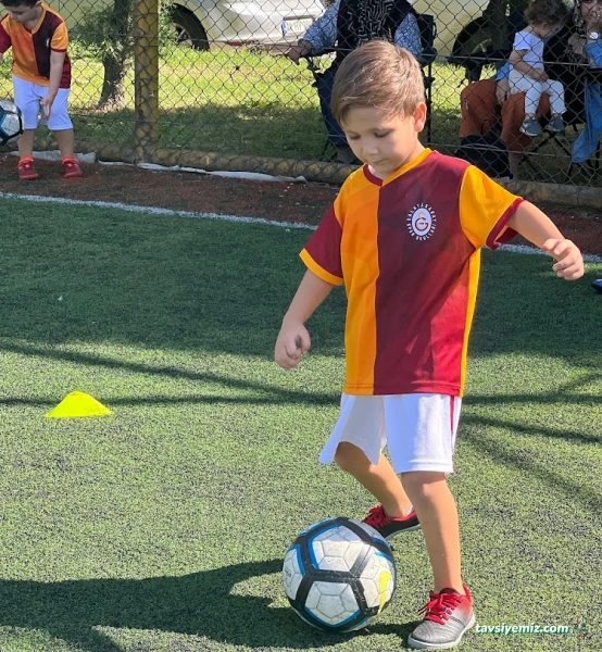 Galatasaray Kocaeli İzmit Futbol Okulu