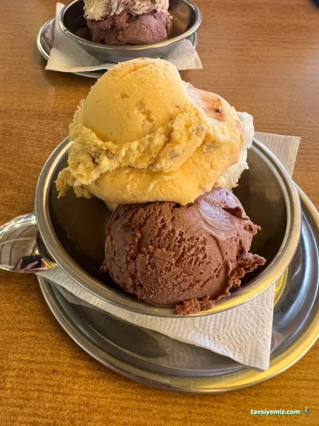 Giliğ Dondurmaları