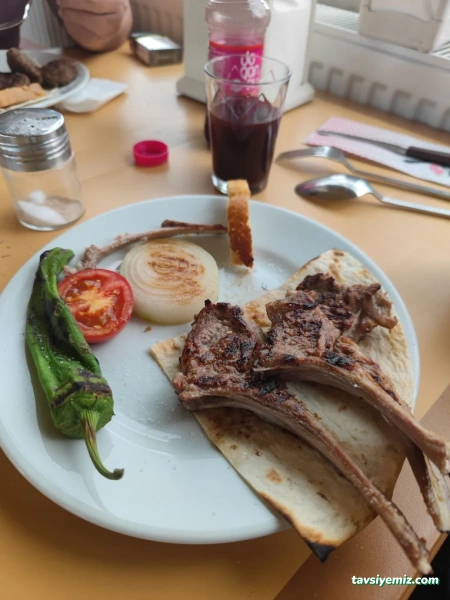 (Gizlibahçem )Çöp Şiş Et Mangal