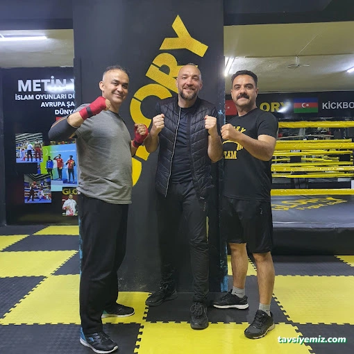 Glory Gym Fitness Kicboks Salonu