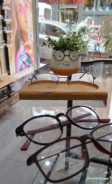 Gözlükçümüz Optik&Lens