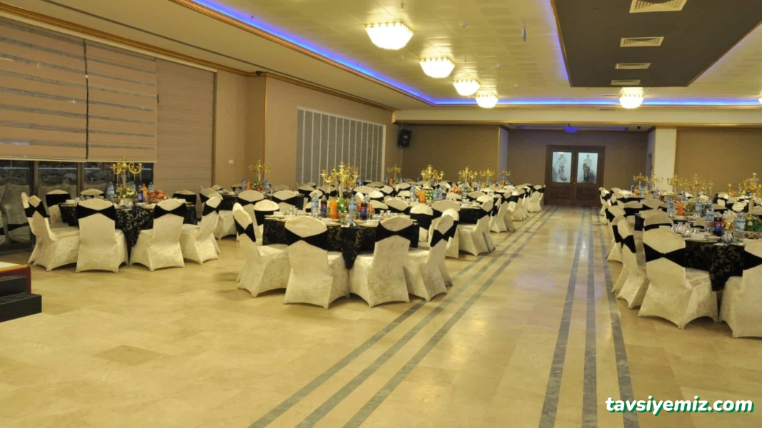 Grand Moni Royal De-Luxe Düğün Salonları