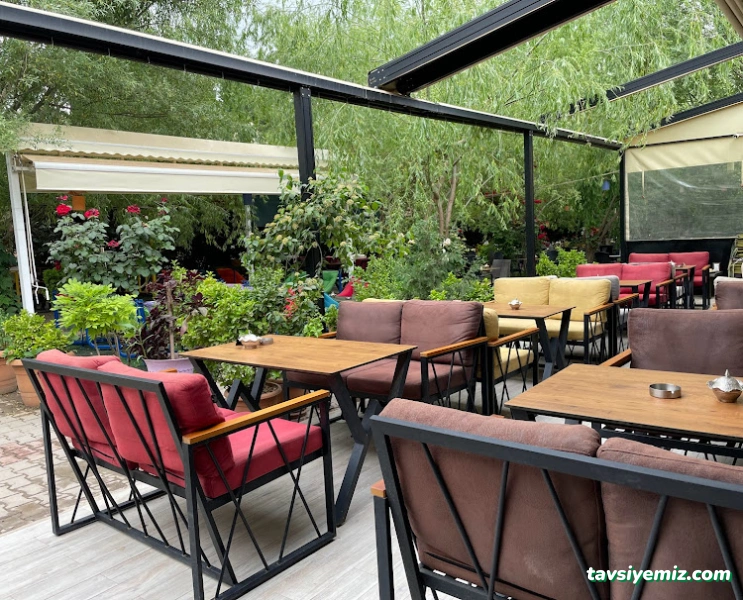 Güzel Bahçe Nargile Kafe