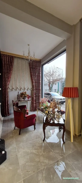 Hanedan Tül Perde Halı Ve Çeyiz Sarayı