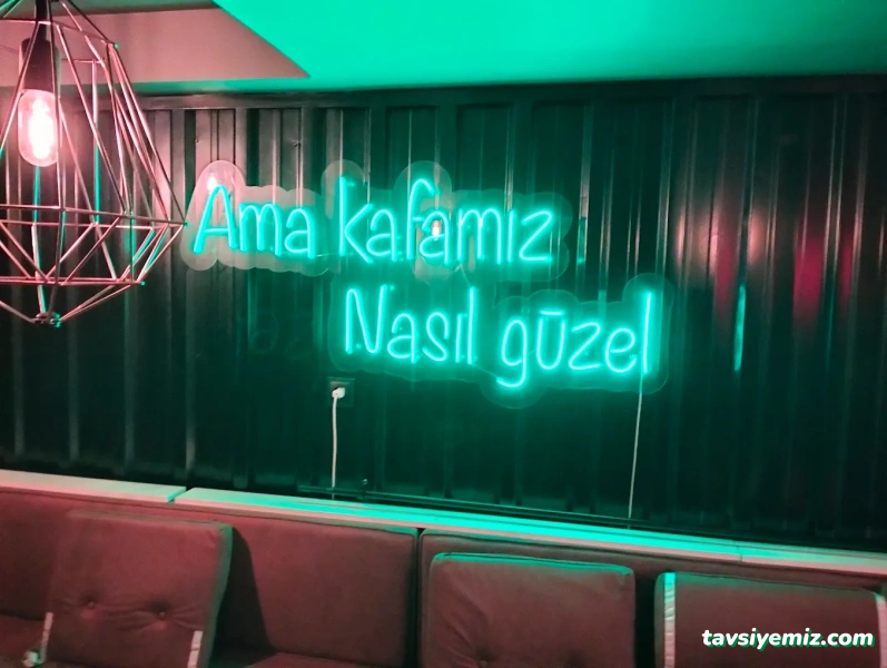 Happy Town Pub & Bistro