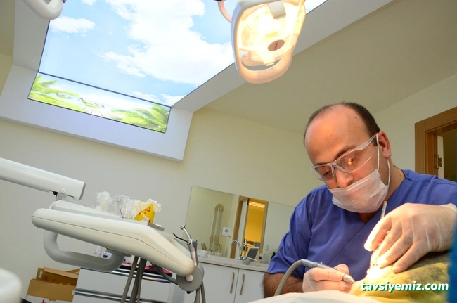 Hayat Ağız Ve Diş Kliniği