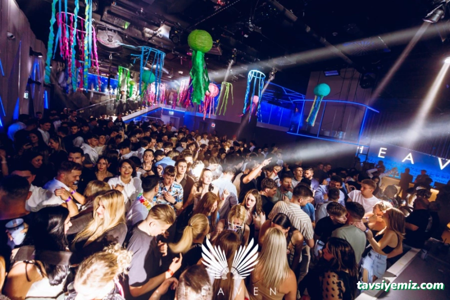 Heaven Lounge