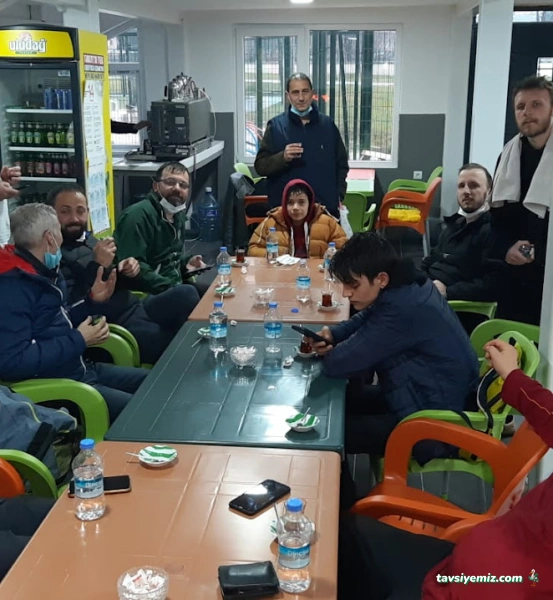 Hürriyet Adalet Halısaha