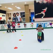 Iceland Edremit Buz Pateni Pisti