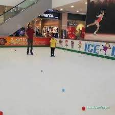 Iceland Edremit Buz Pateni Pisti