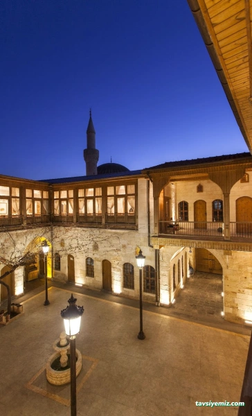 İmam Çağdaş Kebap Ve Baklava Salonu