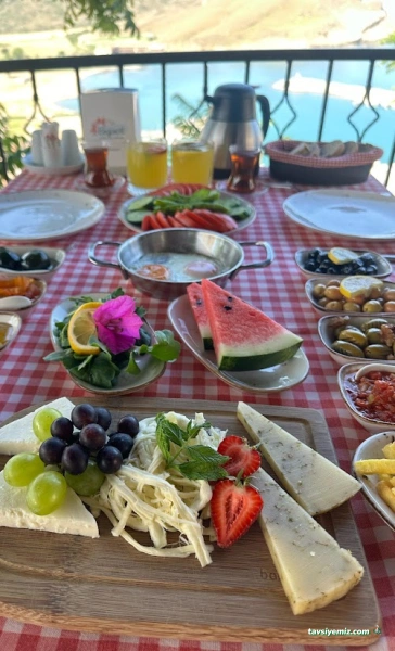 İmroz Begonvil & Kahvaltı