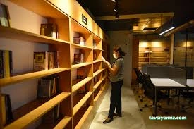 İnce Memed Halk Kütüphanesi