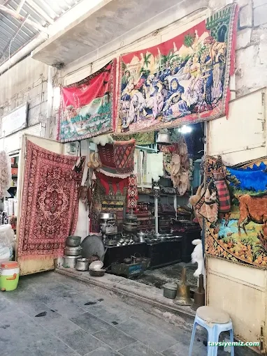 Işıker Antika Tarihi Halı Ve Kilim