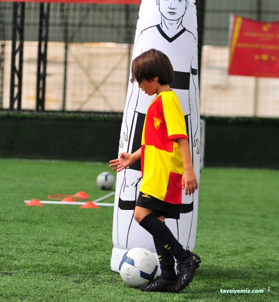 Isparta Göztepe Futbol Okulu