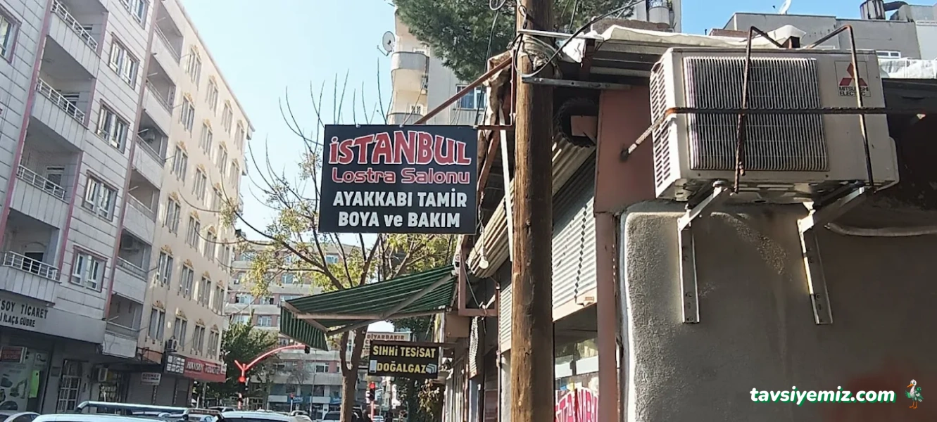 İstanbul Lostra Salonu