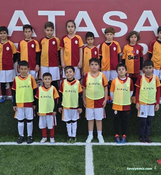 İzmir Galatasaray Futbol Okulu