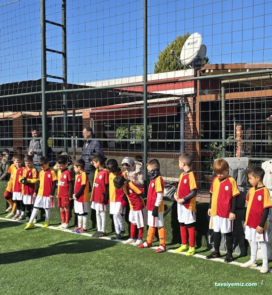 İzmir Galatasaray Futbol Okulu