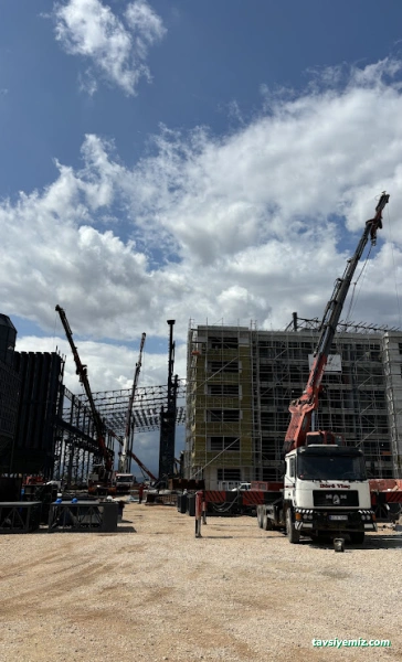 İzmit Kiralık Vinç