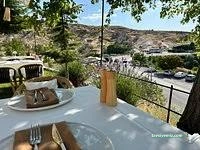 Jardinn Restaurant & Gastro Pub