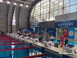 Kadir Has Yüzme Havuzu