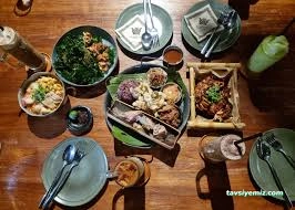 Kantin Cafe Feast Food