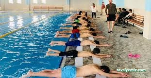 Kapalı Yüzme Havuzu